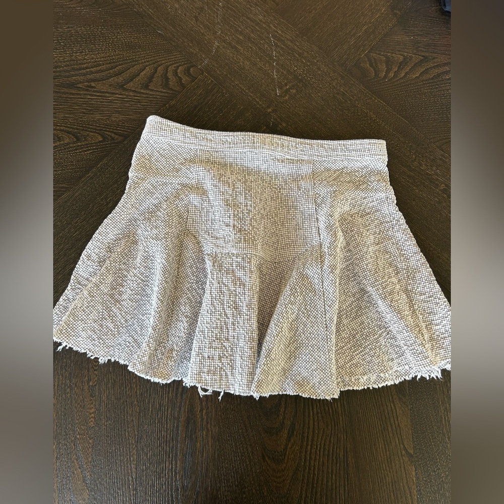 Free People Textured White Mini Skirt Size 4